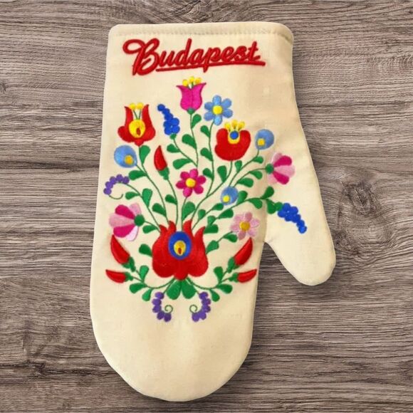 Oven Mitt Colorful Embroidered Flowers Budapest Red Kitchen Souvenir Hungary - Picture 1 of 7